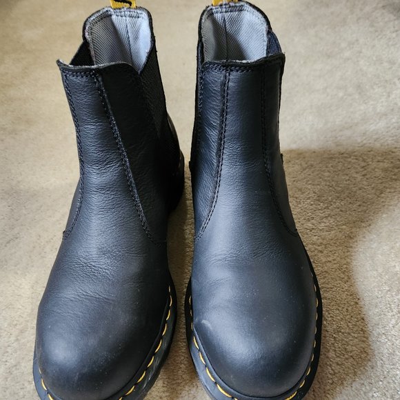 Dr. Martens Shoes - Doc Martens Air Waves